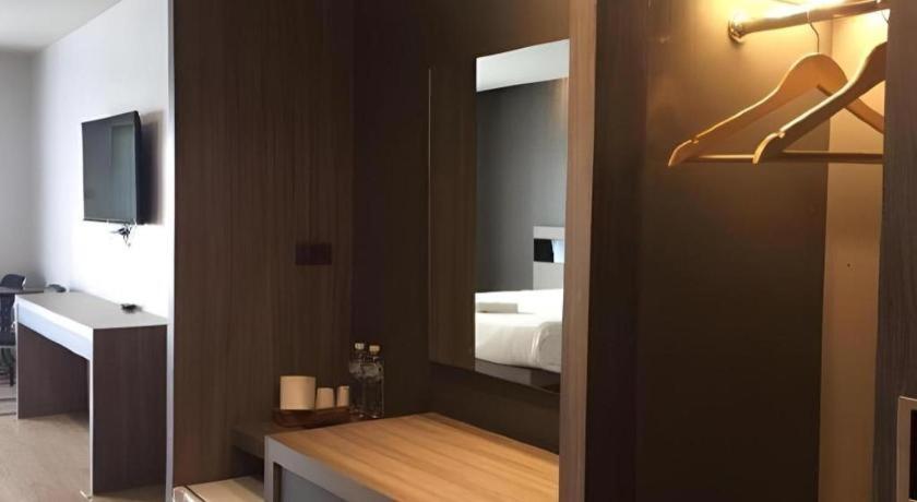 Melodi Hotel Dannok Sadao Exteriör bild